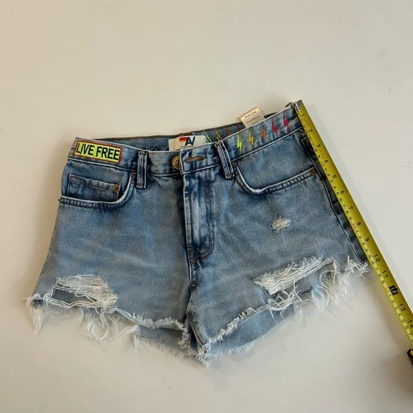 Aviator Nation Distressed Denim Shorts 25 - Picture 3 of 7